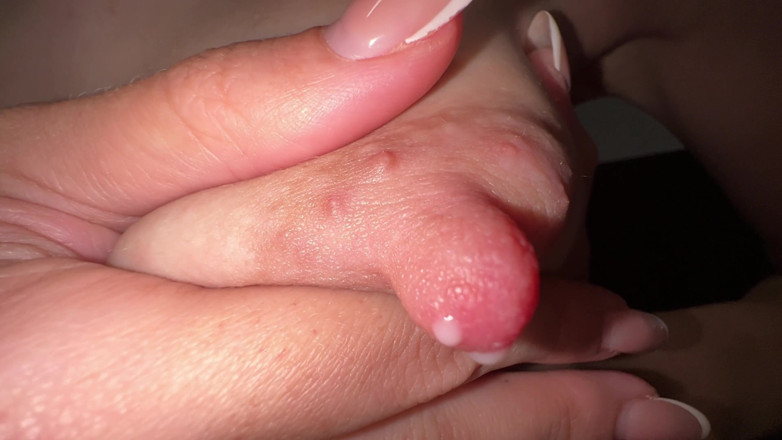 Mia Foster: Close-up borstvoeding en okselfetisj