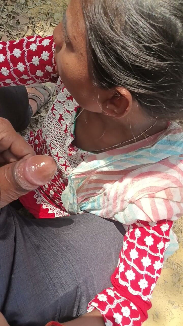 Sexy_Vandana: Landed and Fucked Girlfriend for Outdoor Sex
