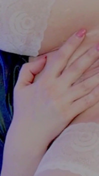 คุณนาย MILF พ่นน้ำเงี่ยนให้ฉัน เย็ดหีเปียกครีมๆ นั้นแรงๆ