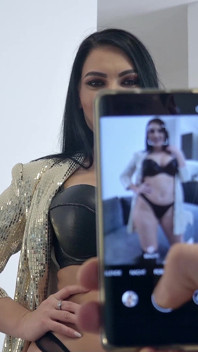Exploradora alemana - tetas grandes y chica de culo perfecto honey demon recogida para casting