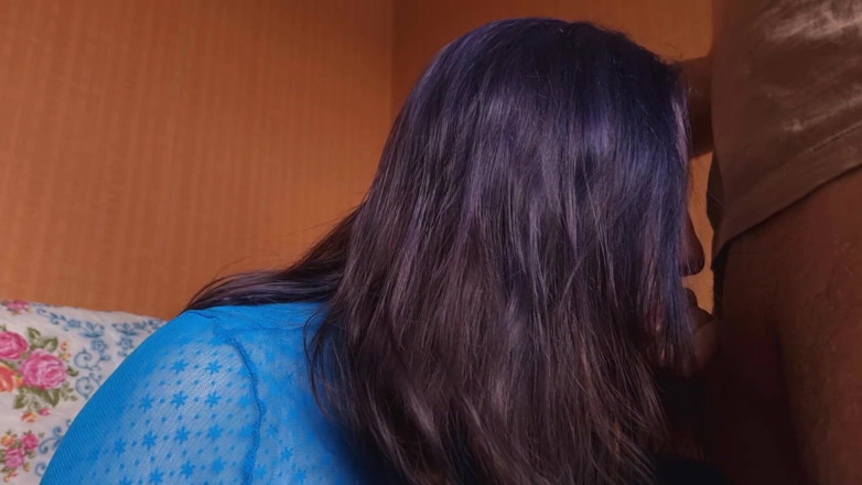 Vaisiti7: A beautiful bitch with blue hair made the best blowjob...