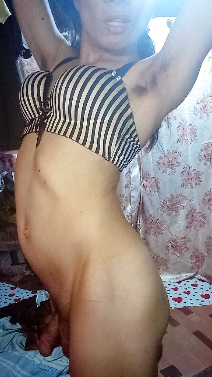 Reynaldo6: Королева непристойности хочет, чтобы папочка трахнул больше