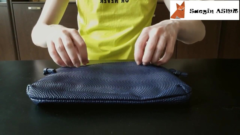 Saegin: 2[ASMR] Làm xước các tấm có kết cấu (không nói chuyện)