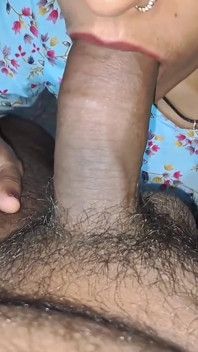 Kavya Sucking Big Indian Dick Till Cum in Mouth Hindi Blowjob Cum in Mouth