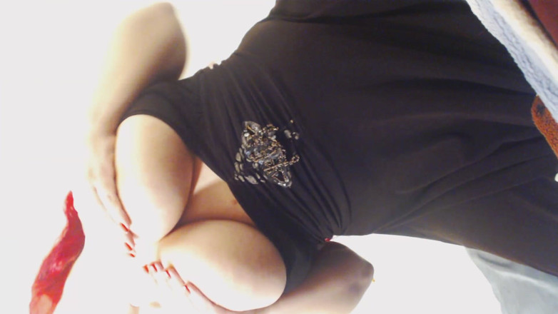 Scarlet Vixen: Fetiche de beber brincando comigo mesma