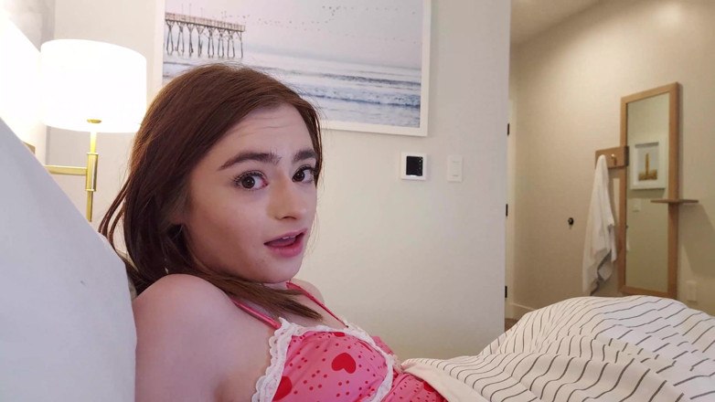 Peter's Kingdom: Tiny teen stepdaughter wants sex ed from stepdaddy