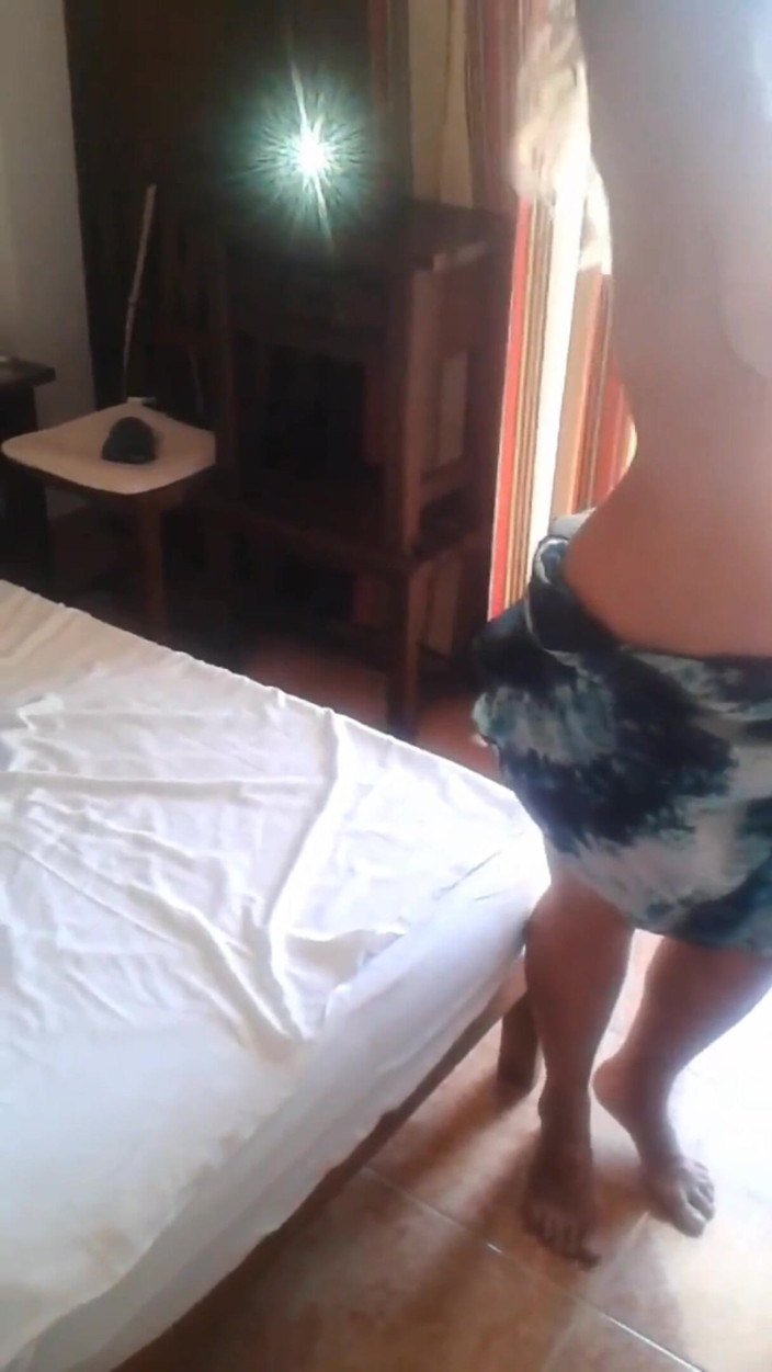 Selena701: Selena lagi asik nyepong kontol sampai orgasme close up 8