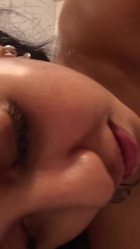 Athletic Curvy Latina Girl POV: Obciąganie, Hard Cowgirl Ride & Namiętne zakończenie misyjne na brzuchu