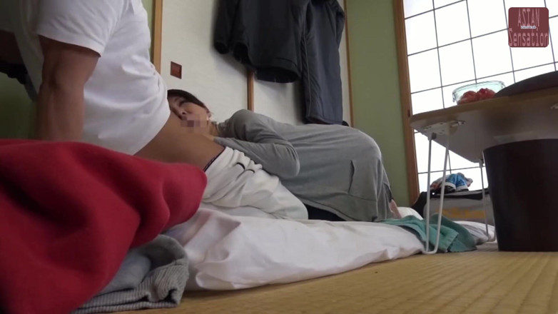 Lust lab: Young Baseball Coach Falls Into Affairs with Neighborhood Stepmoms - Compilation -...