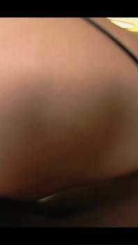 Sexy potetovaná milfka - anál