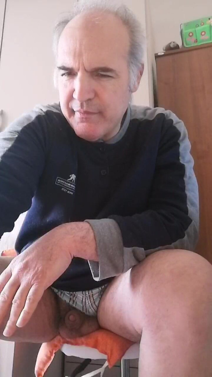 Setesesso7: Weź mojego twardego, spuchniętego kutasa do ust, chce być dobrze...