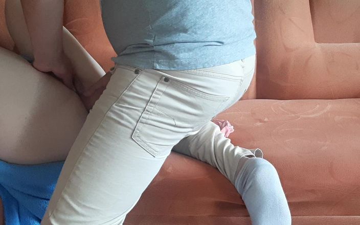 Vik_All: Min styvson blev förälskad i min fitta och vill inte...