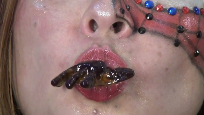 Angel eyes studio: Spider-girl's Extreme Swallowing Challenge! Huge Edible Spiders