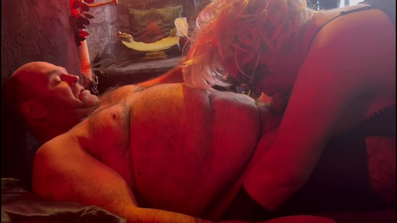 Stephanie-Nicole-TV: Icing lanista-bär einen blowjob, nippel lutschen und schlucken sein sperma