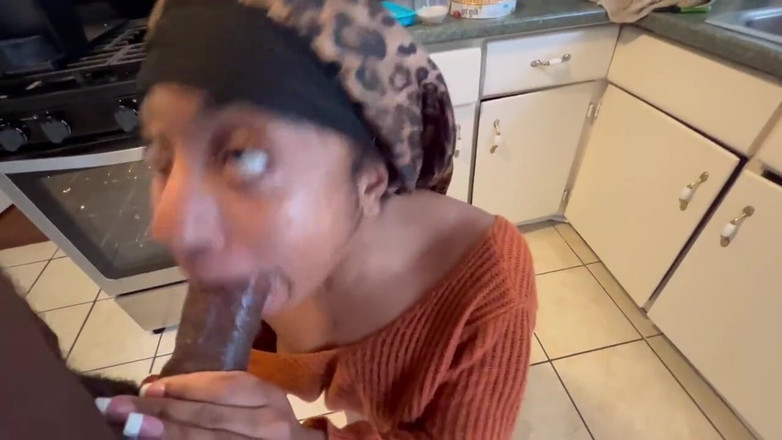 Fijii pornbox: Büyük zenci yarağı mutfakta oral seks