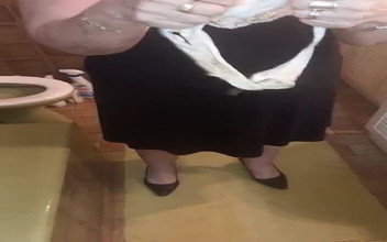 Lady Chloe: JOI Francais - Stepson Sniffs Stepmom's Panties - French Video Amateur