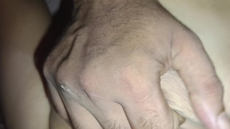 Raseed: 흑인 대물 자지 13인치 흑인 자지를 따먹는 인도 마누라