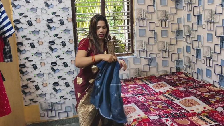 Sona bhabhi: देसी भारतीय भाभी की तंग चूत में स्विगी डिलीवरी बॉय द्वारा चुदाई