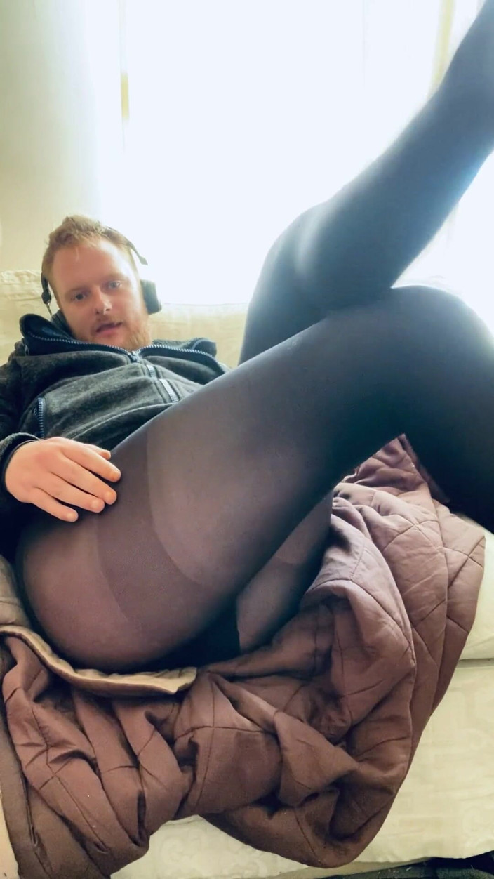 Ava Maxwell: Ava Maxwell nylon fötter &amp;ben JOi