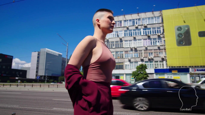Euro Bald: Sophie
