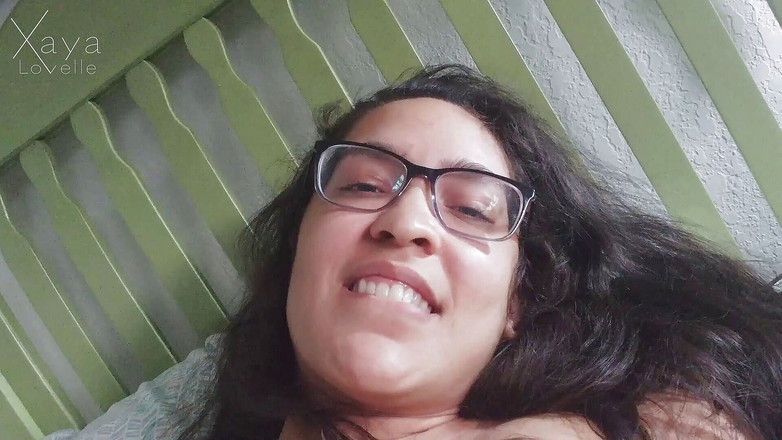 Xaya Lovelle: Zneužívání vaší závislosti na zpocené nohy: Lesbické povzbuzení pokyny k...