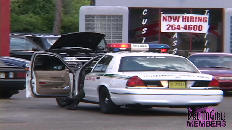 Dream Girls: Niesamowita Alana dostaje się naga w ryzykownych miejscach