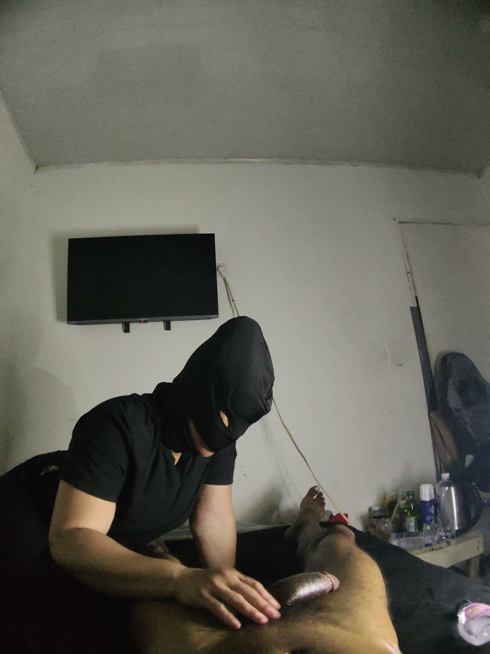 Cum-lobian dickdrainers: Throat Champ Black Mask