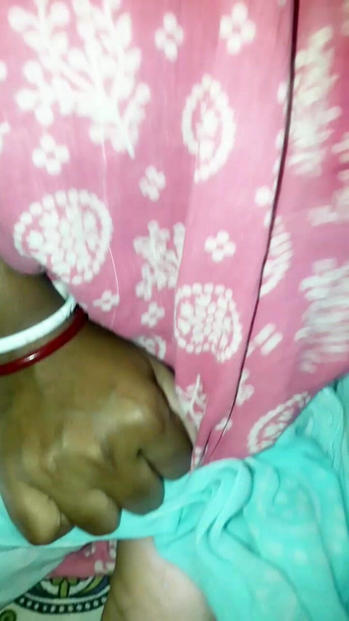 Sweet: Горячее видео Boudi