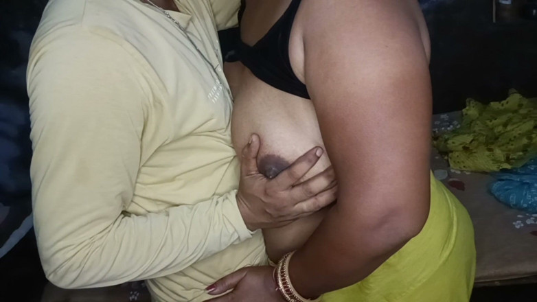 Yourgeeta8899: Lovely Stepsister Losing Her Virginity for the First Time. Very...