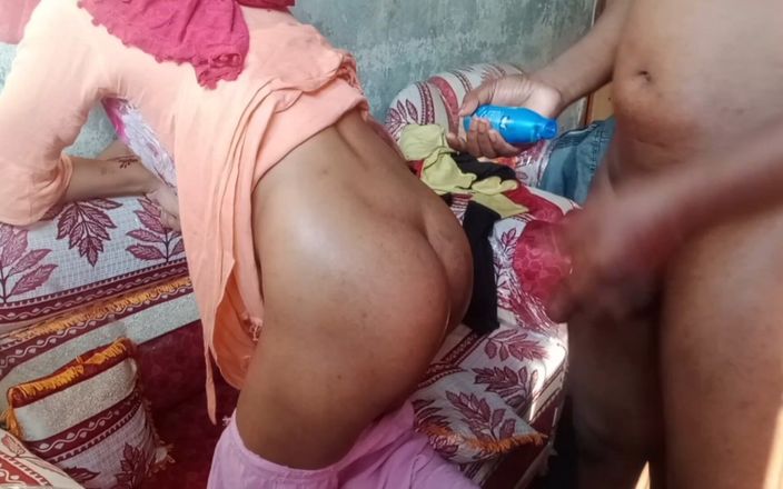 Deshi women: Индийская красивая девушка дези с большим трахом большого черного члена в гостиничном номере Ойо