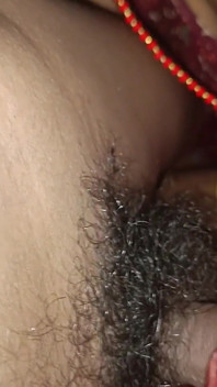 Hot Rustic Sister-in-law's First Time Hot Video of Water Falling in Chut
