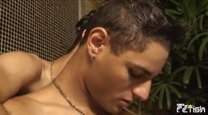 Gay Diaries: Geiler typ bekommt von seinem freund nach dem schwimmen im...