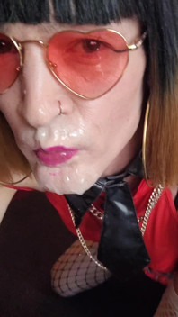 Perempuan jalang kolej tinggi masih berseronok. Pancutan muka. [Apr²] Vanessabitchx Parischiennetrv •job2pute•