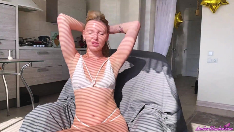 AmberBlushx: Hot girl passionate masturbate pussy after a walk - homemade