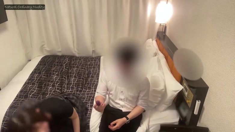 Jap Porn Project: 甘いFカップのリターン:屋外でのからかいから繰り返される深い快楽へと昇る遊び心のある美しさ