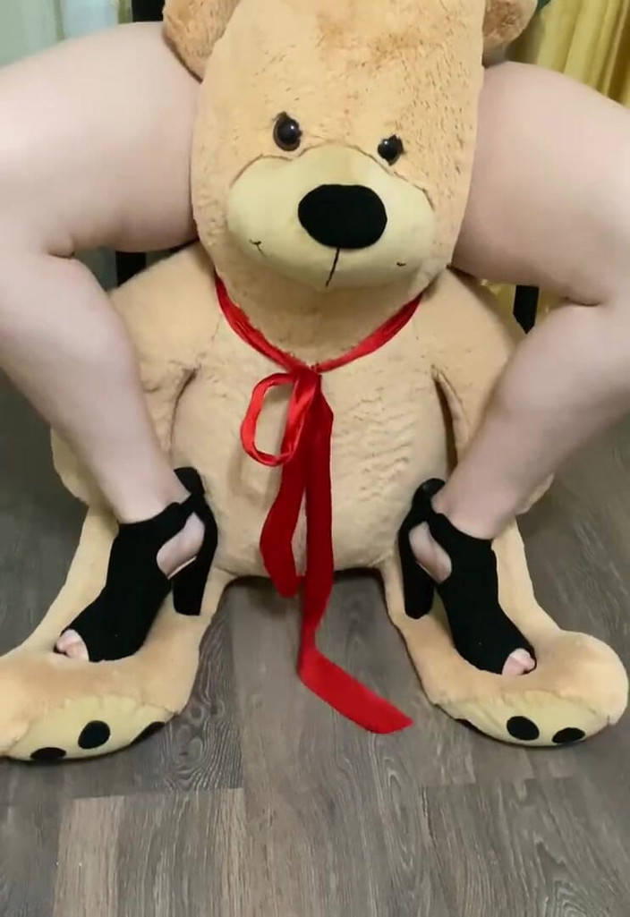 Supernasty: mere pairon ko bure khelon men khelna pasand hai