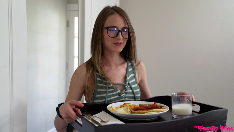 My family pies: A Special Gift for Stepdaddy - S14:e6