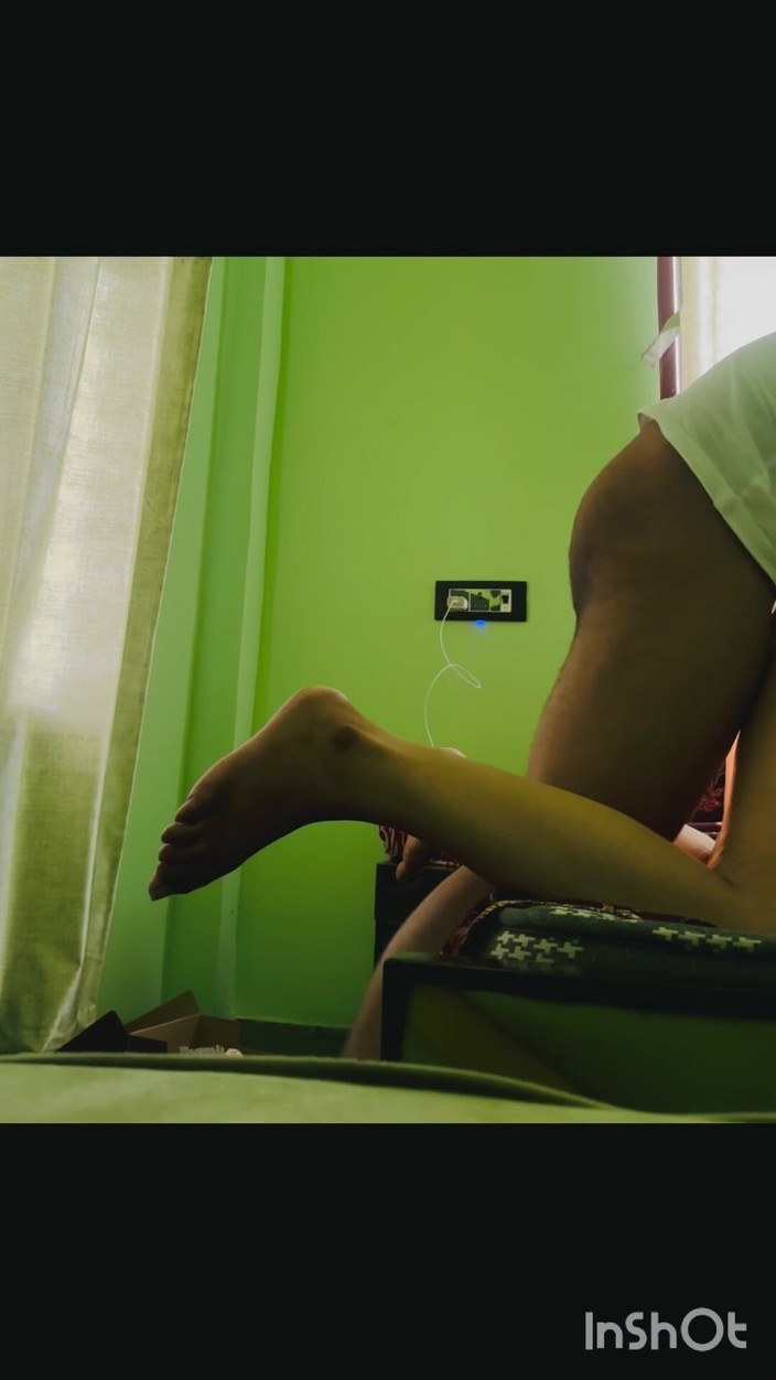 anurag11111: Enorme semen en sus grandes tetas grandota porno, me corren...