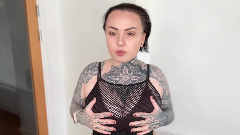 Miss Valentina: Nếm thử precum của bạn