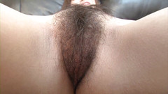 Asiatiques: Peluda asiática gata recebe dedos no casting