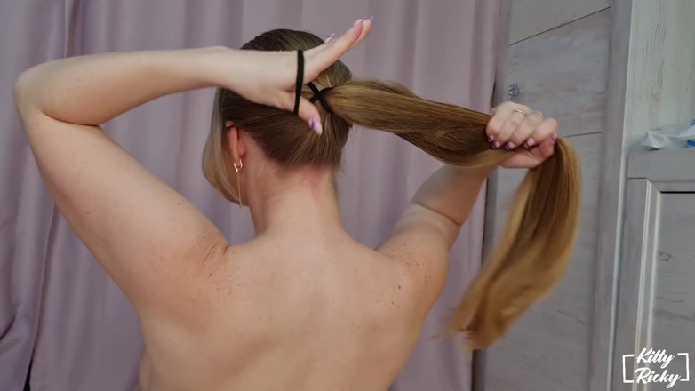 Kelsi69: Boquete e porra no cabelo