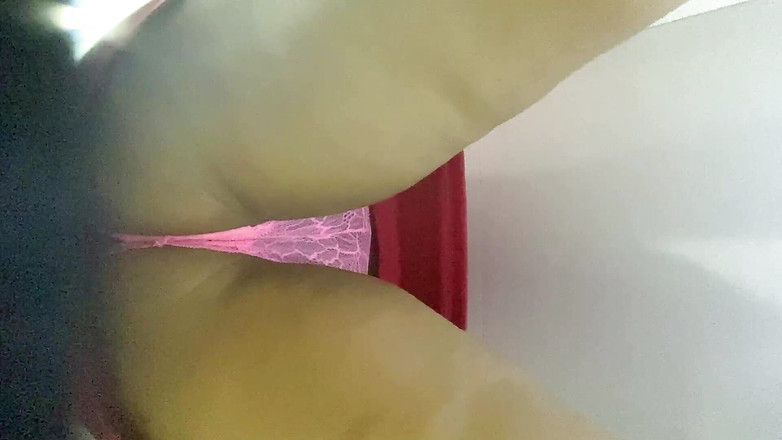 irina69star: 裙底与丁字裤