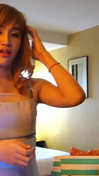 Ladyboystar - hardcore sexo anal e facial com uma boneca ruiva