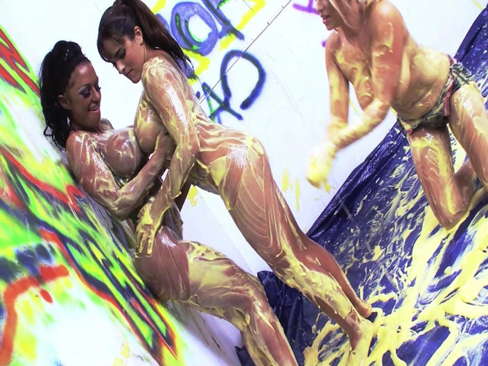 The Window of Sex: Smeared Lesbians Scene-4_lesbian Trio of Busty Women Cover Themselves in...
