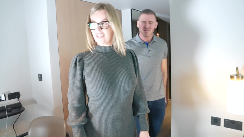 Tommy Wood XXX: Femme réelle, quatuor, échange, couple échangiste, Royaume-Uni et Tru Kait