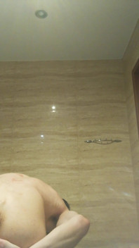Masturbace v hotelu