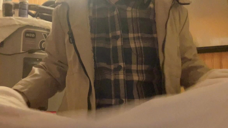 sweethanajapanese: 小さな胸、完璧な花、シャワー後の服を着て、きれいに毛深い