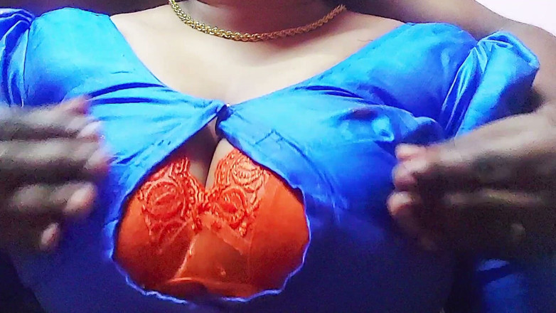 Desi Mohini: 다른 남자와 섹스하는 바람피는 마누라