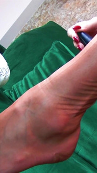 Femdom, adoration des pieds