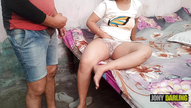 Jony Darling: Seks analny z indyjską dziewczyną z college'u